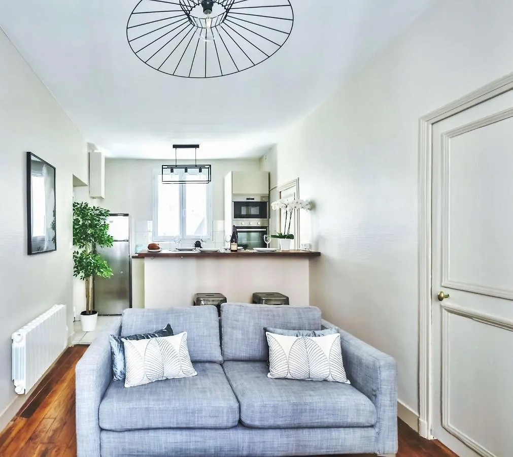 Charming Family Flat Near Montparnasse Apartment Paris